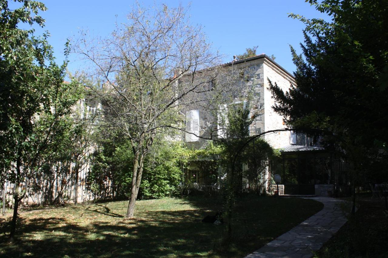 La Maison Des Chartreux Bed & Breakfast *